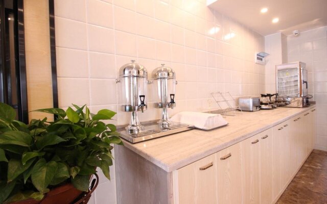 Lavande Hotel Nanchang East Aixihu Subway Station Branch