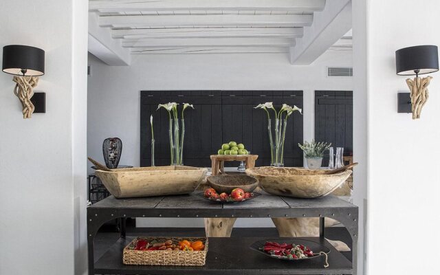 Myconian Utopia Relais & Chateaux