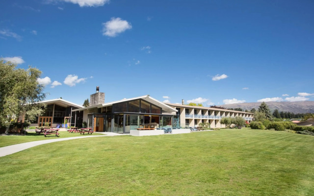 Wanaka Hotel