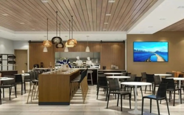 Element Seattle Downtown