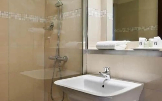 Enzo Hotel Brétigny