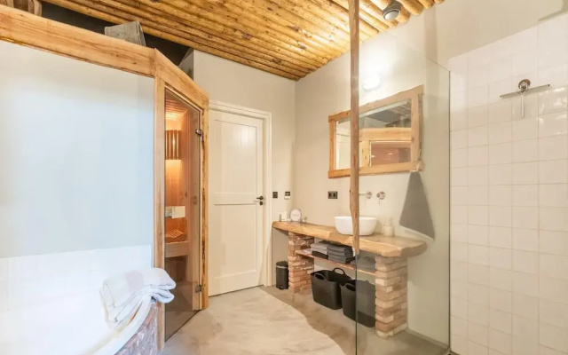 Farmhouse in Staphorst With Sauna