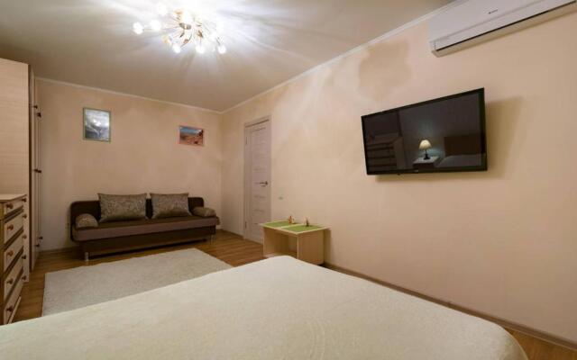 Nadezhda Apartment on Gogolya 117-87