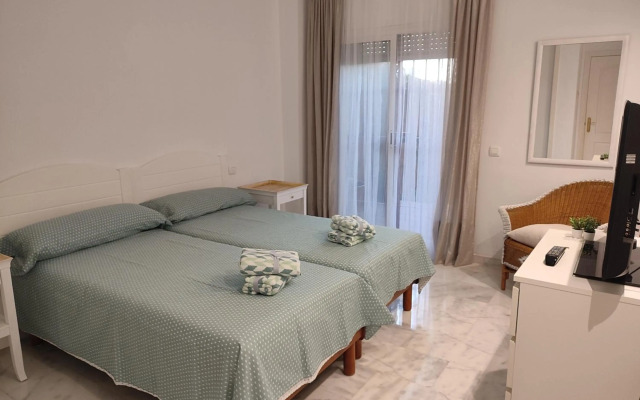 Marbella Golf & Beach Apartamento El Naranjo