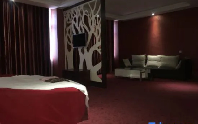 Weihui Jingshang Mingzhu Hotel