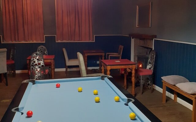 Inviting 3-bed Apartment in Swansea