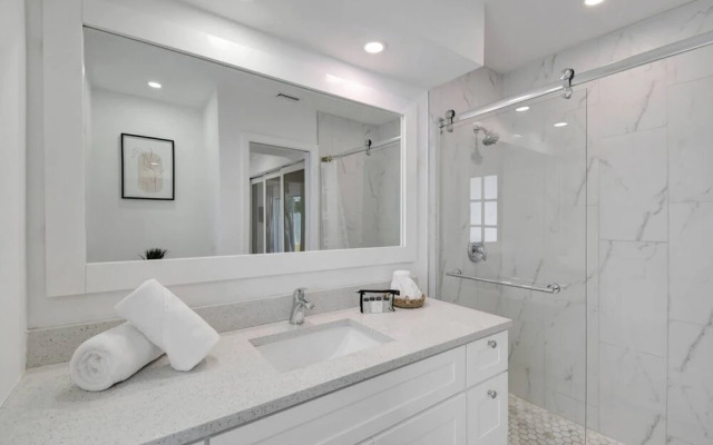 Florence Villa Heated Pool