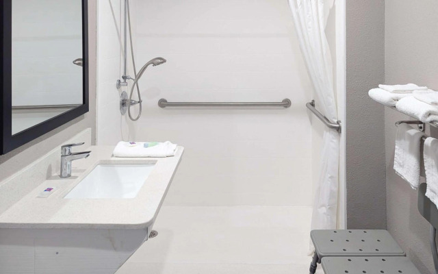 Motel 6 Victoria, TX