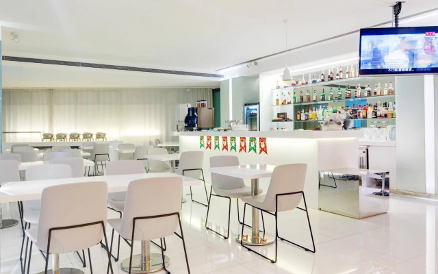 Ambience Hotel Taipei