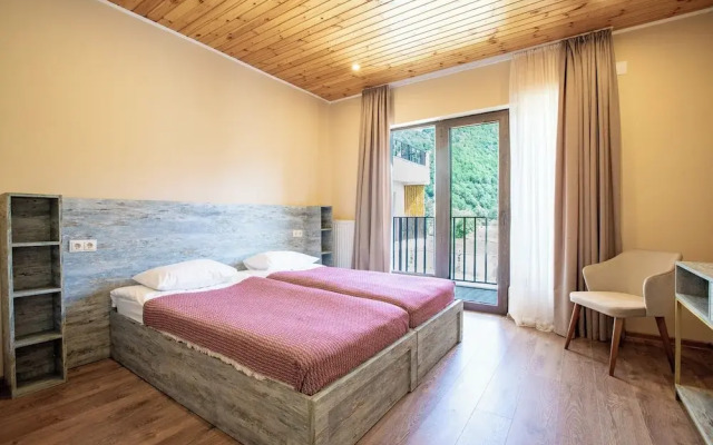 Annes Hotel