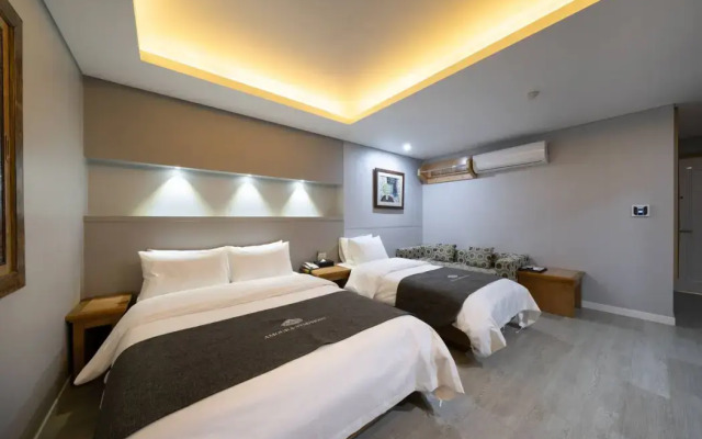 Hotel Symphony