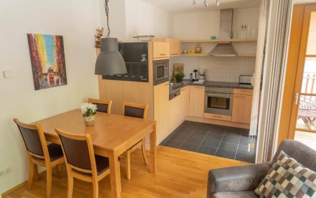 Manuela 13 by SMR Luxury Apartments