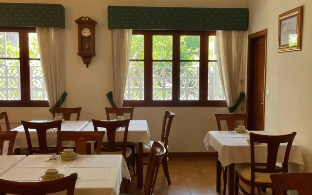 Hotel Amandi