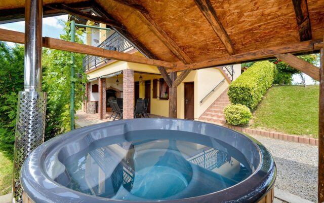 Awesome Home in Adamovec With 2 Bedrooms, Sauna and Wifi