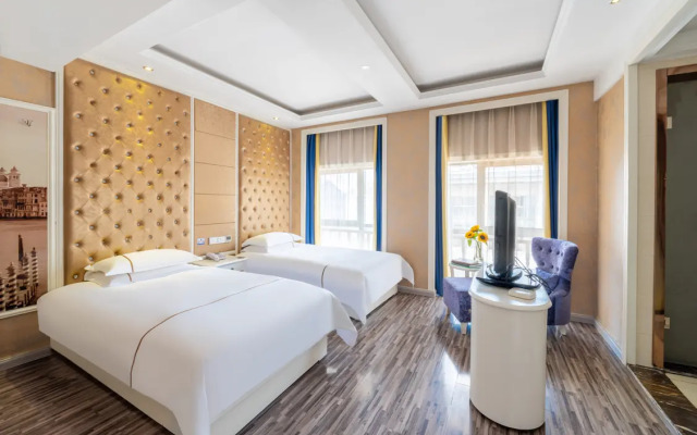 Lingshang Hotel