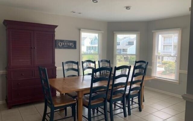 Quick Getaway - 4 Br Home