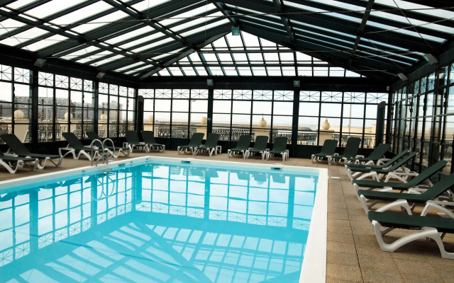 SOWELL HÔTELS Le Beach