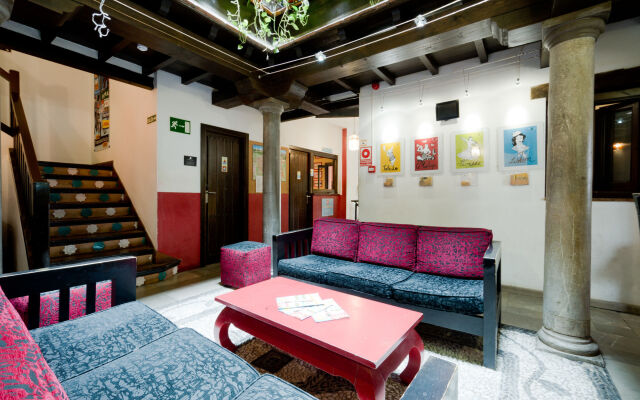 Oasis Backpackers Hostel Granada