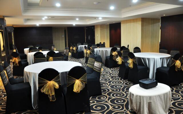 Beverly Hotel Batam