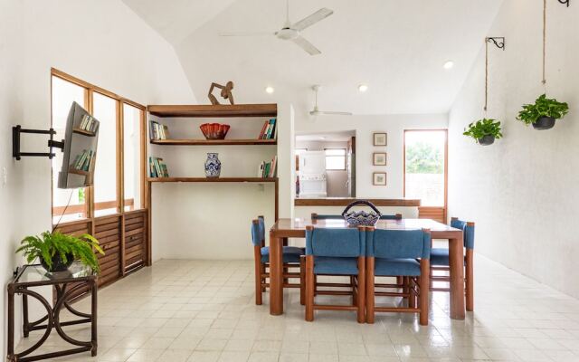 Casa Matuk a lot of Space to Enjoy at Playacar Community