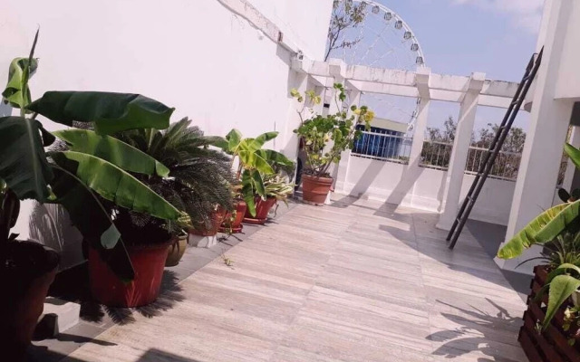 Hotel Perla Central