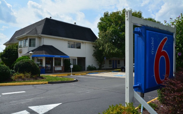Motel 6 Wethersfield, CT - Hartford