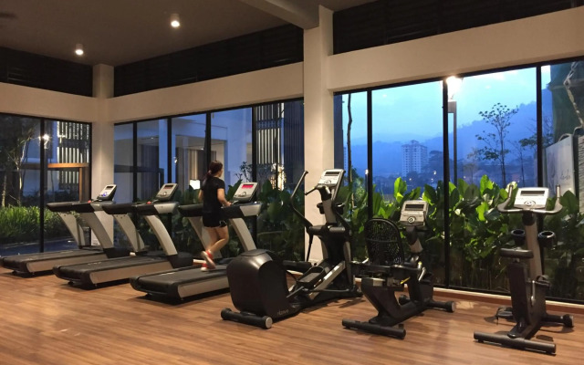 12pax Golden Shine Homestay @Midhills Genting