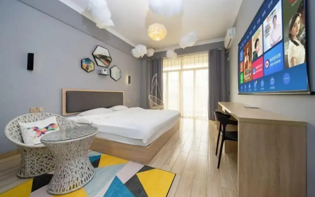 ihouse International Apartment (Qingyuan Shunying Times Square) – Guest Rooms – Qingyuan