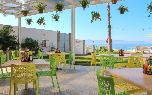 Plaza Pelicanos Club Beach Resort All Inclusive