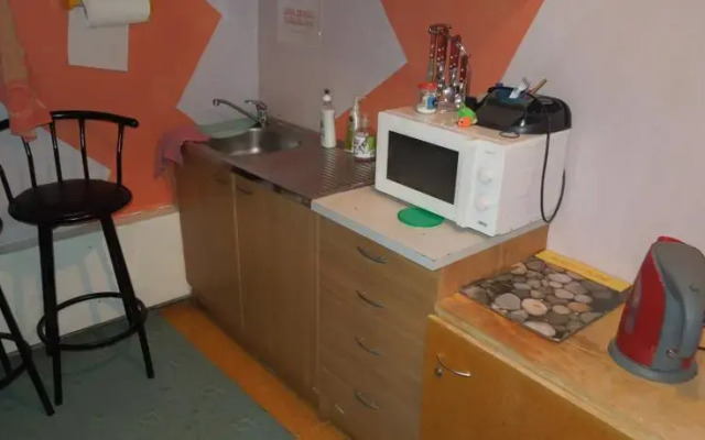 Vaiņodes jauniešu mītne