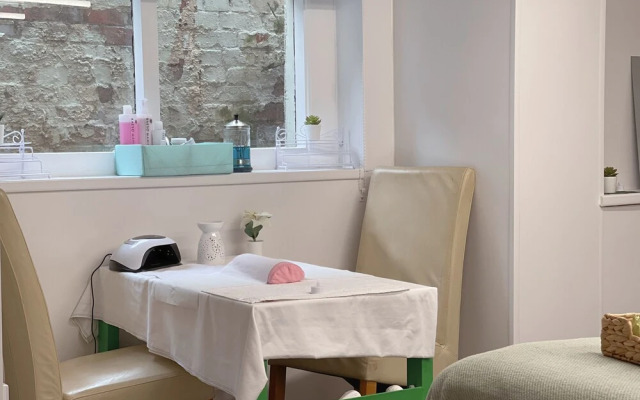 Oyo The Chatwal Boutique Hotel