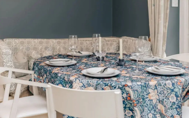 The Partridge - From 1000 Per Night