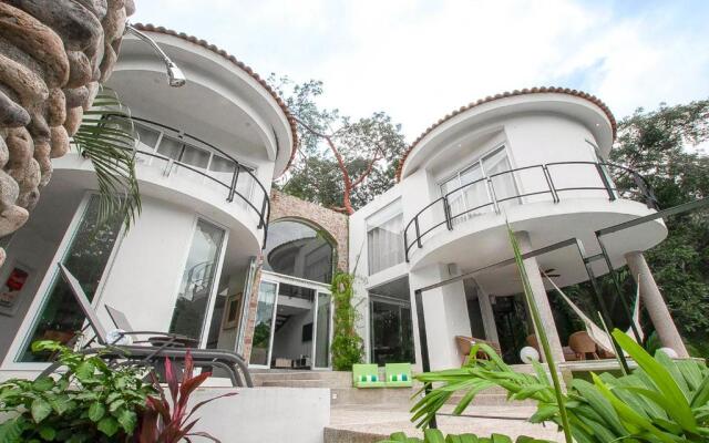 Pool House at Casa La Japiahua