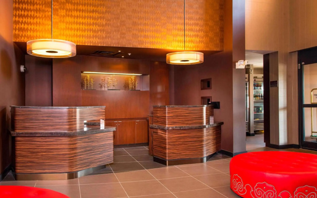 Courtyard by Marriott Dulles Town Center