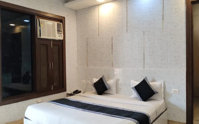 Hotel Rajvansh Palace