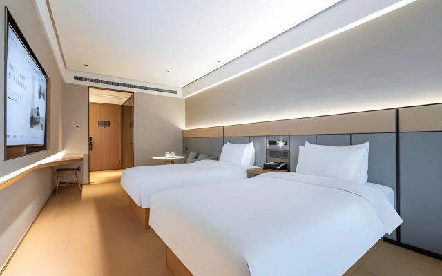Ji Hotel Shanghai Changshou Road Yaxin Life Plaza