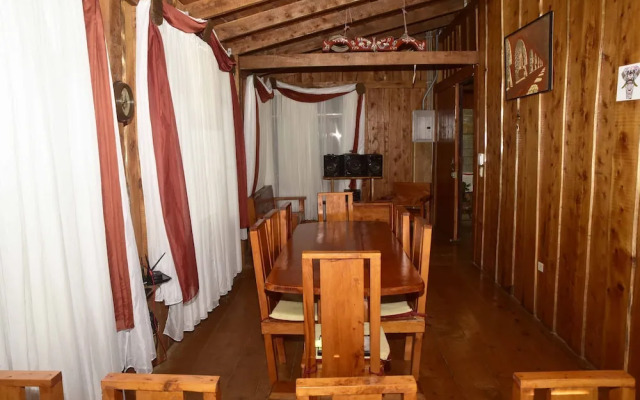Santa Ana City Views Breathtaking Chalet