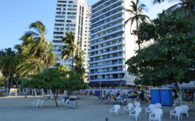 Beachfront : Frente Al Mar: RD03