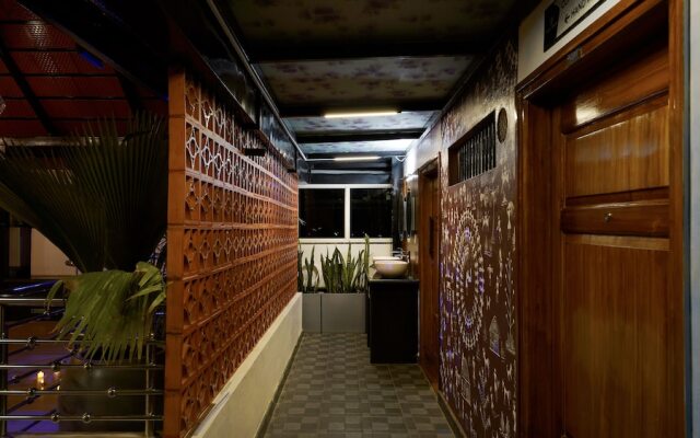 Royal Tusker Luxury Service Apartments