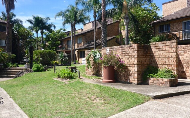 Reef Resort Apartments