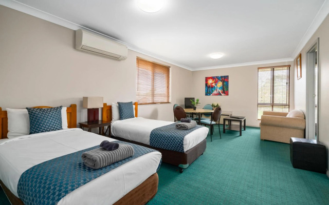 Garden City Motor Inn