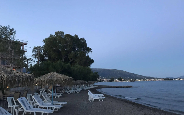 Stefania Beach Hotel