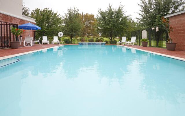 Holiday Inn Express Hotel & Suites Decatur by IHG