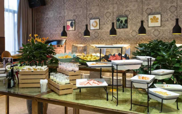 Yitel Collection Shenyang Hunnan Olympic Sports Center Wanda Plaza