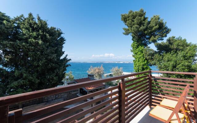 Tiho - 10M From The Beach - A2 1. Kat(4)