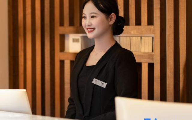 Fiume Hotel – People – Jiangmen