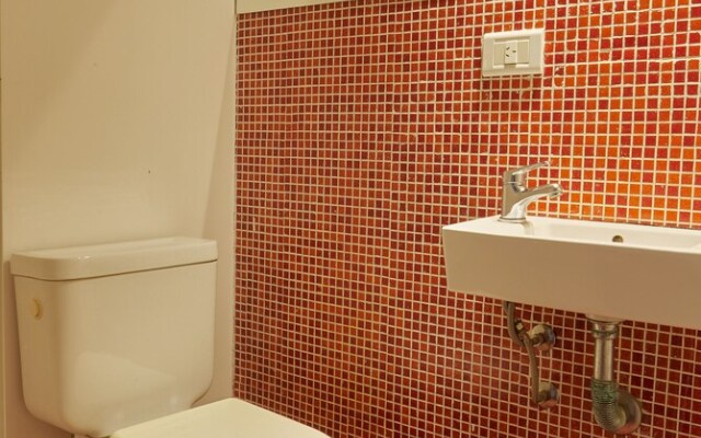 Charming 1 bedroom Apartment III