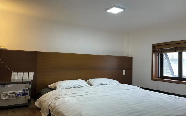 Ken Hotel & Apartment