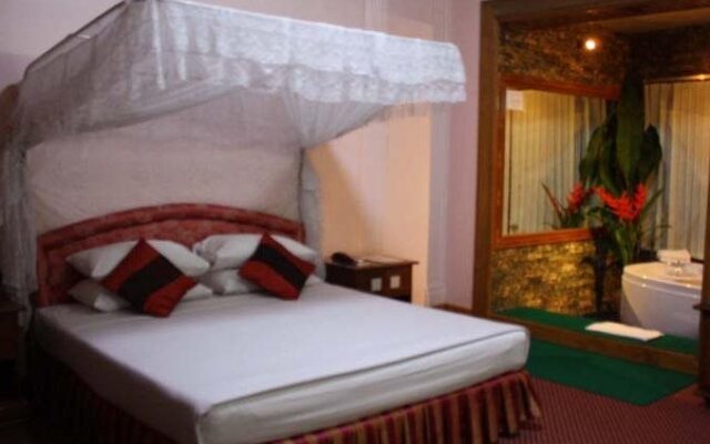 Regal Central Hotel