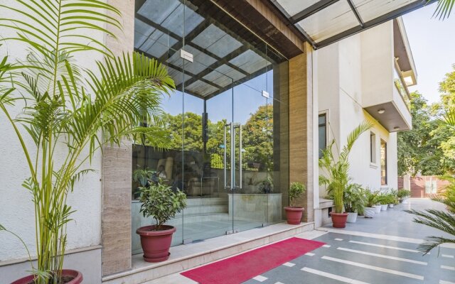 Royal Residence On MG Road